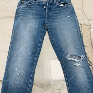 Levi’s 501 distressed jeans size 27